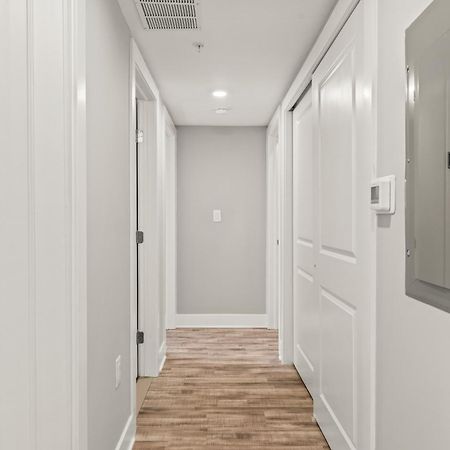 Апартаменти 2Br-2Ba Luxy Dendrobium Oasis, Pet Friendly, Family Friendly, Free Parking & Balcony Філадельфія Екстер'єр фото