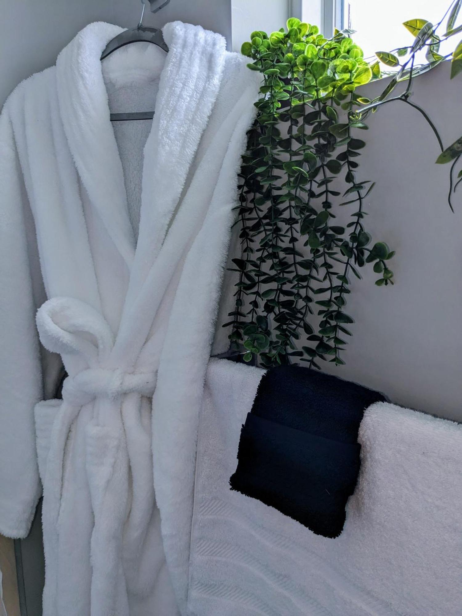 Апартаменти 2Br-2Ba Luxy Dendrobium Oasis, Pet Friendly, Family Friendly, Free Parking & Balcony Філадельфія Екстер'єр фото