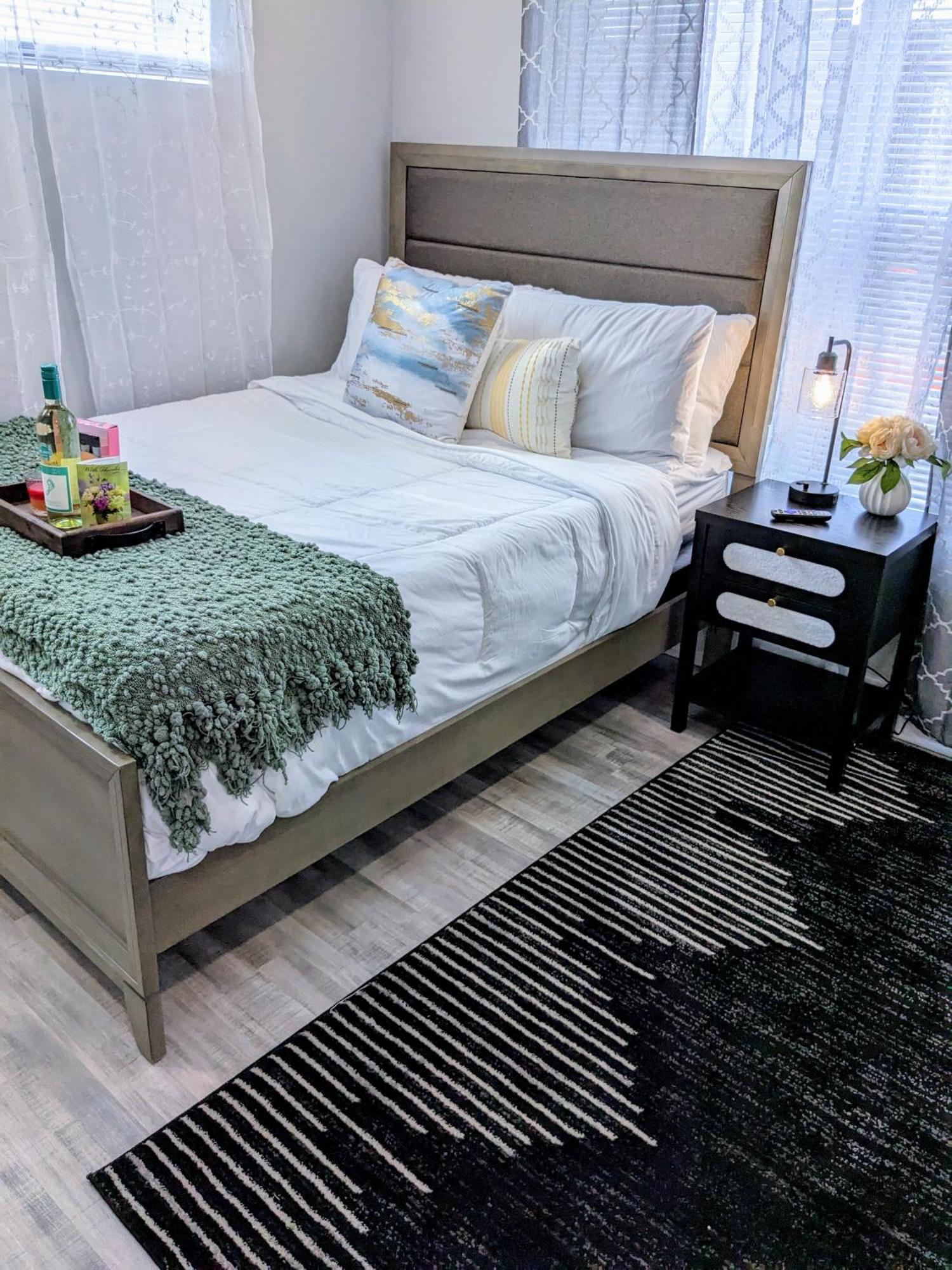 Апартаменти 2Br-2Ba Luxy Dendrobium Oasis, Pet Friendly, Family Friendly, Free Parking & Balcony Філадельфія Екстер'єр фото