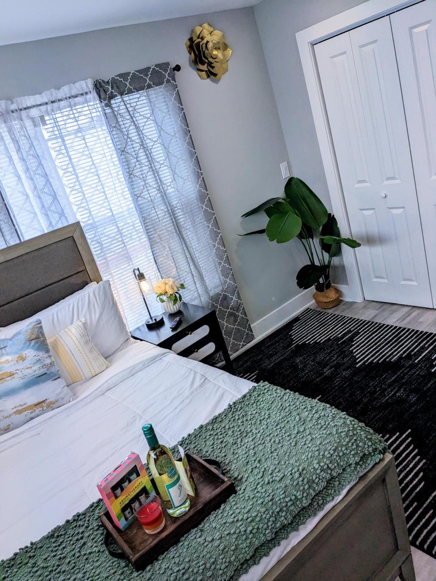 Апартаменти 2Br-2Ba Luxy Dendrobium Oasis, Pet Friendly, Family Friendly, Free Parking & Balcony Філадельфія Екстер'єр фото
